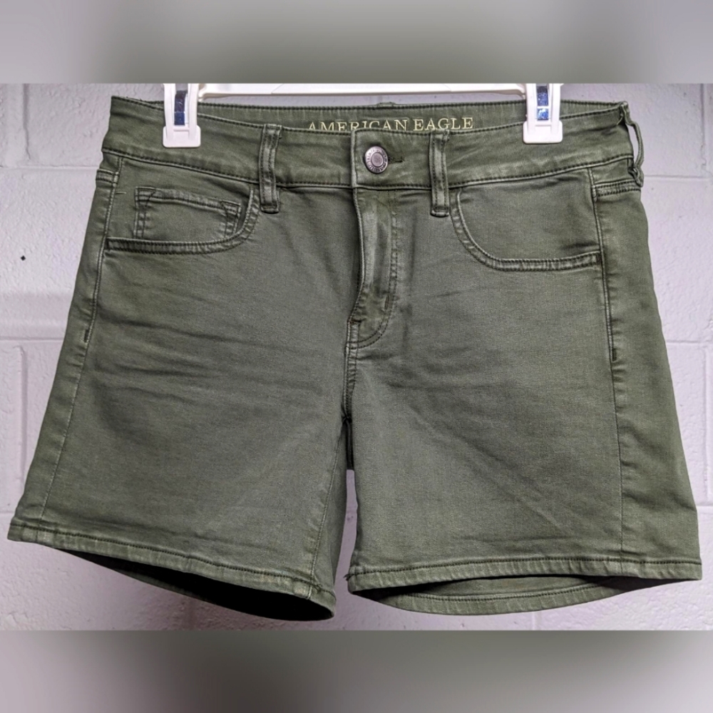 American Eagle Midi Shorts